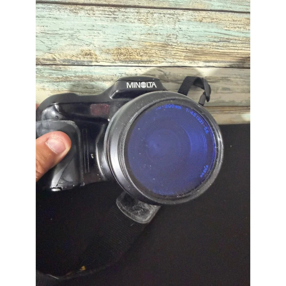Minolta Maxxum 7xi 35mm SLR Film Camera 80-200mm Lens Black Good AF Zoom
